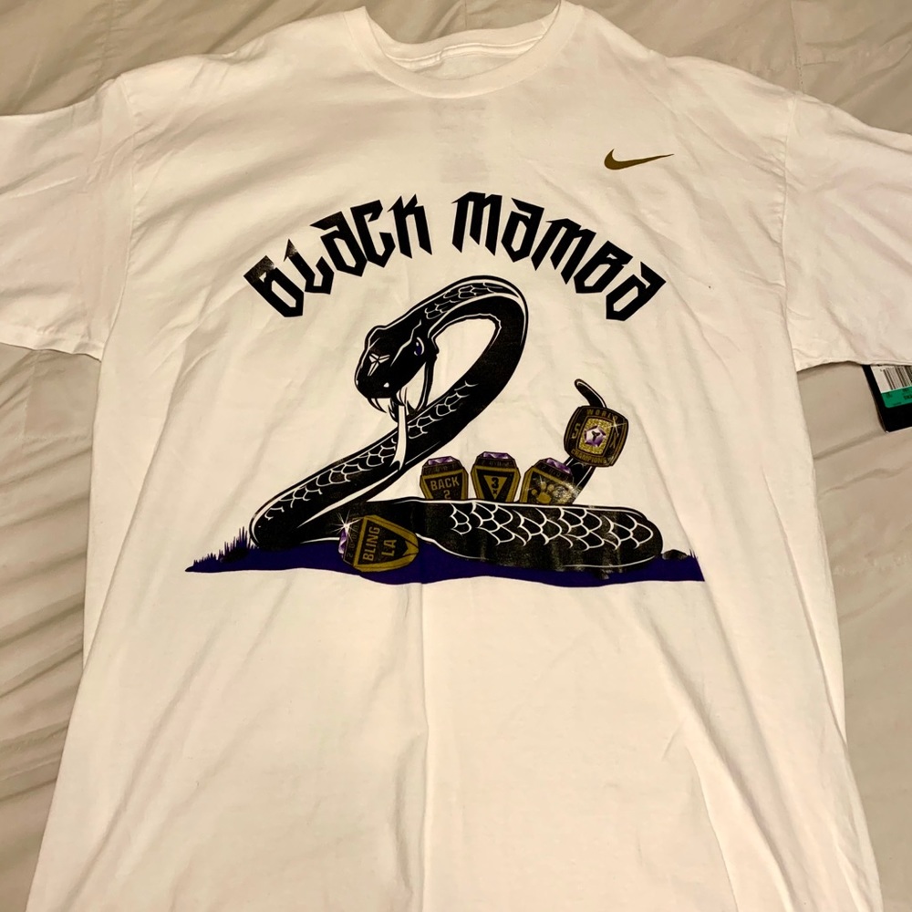 NEW Nike Kobe Bryant Black Mamba 5 Rings Parade